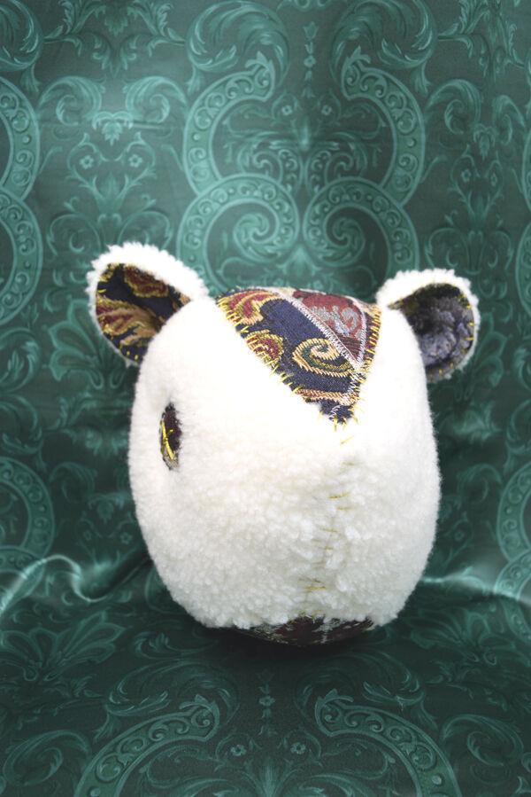 たま　くま 新品】 Tamagotchi Paradise - Jade Forest たまごっち 佐賀 : 赤い熊