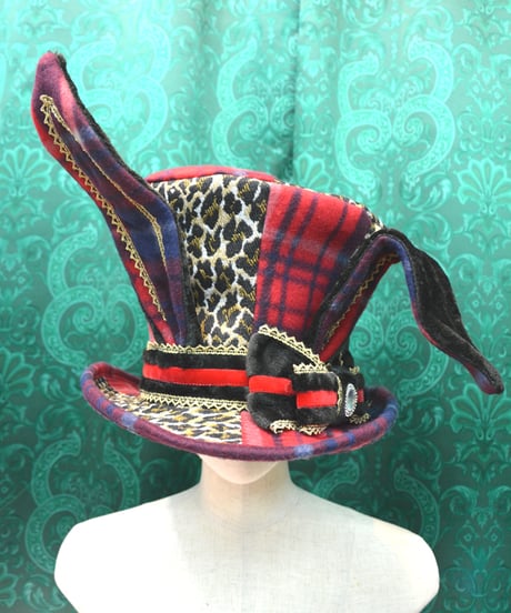 kki.2629　レオパードとチェックのウサギさんグラモフォンシルクHAT。