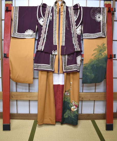 kki.2549　【KIMONO Custom】笑う福の神平安狩衣装束風ガウン。