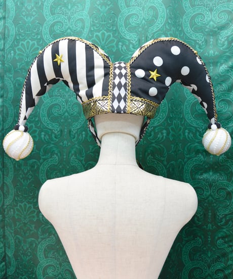 kki.2731　MONOKURO GOLD 道化師のジェスターHAT。