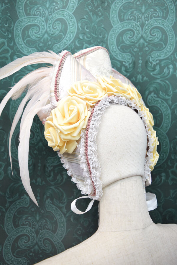 kki.2540 メリーゴーランドと薔薇のドレスボンネット。＜ピンク