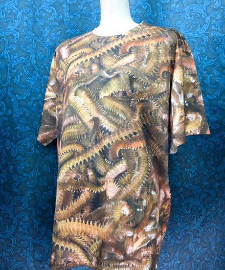 ki-DI.002　釣り餌Tシャツ。