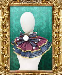 kki.2704　ダイヤチェクのポンポンリボンネックフリル。