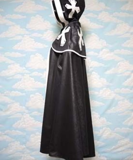 kki.1870　マッドクロスマント 。