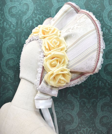 kki.2540　メリーゴーランドと薔薇のドレスボンネット。＜ピンク＞