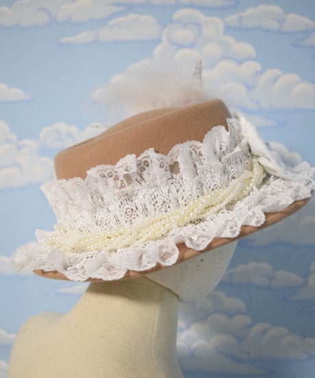 kki.1976　ホワイトリボンロココHAT。