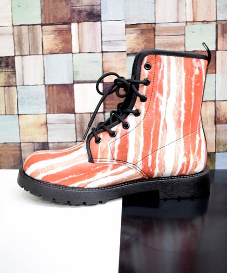 kki.ns-0001　MEAT BOOTS 　豚バラ 肉 8ホールブーツ。