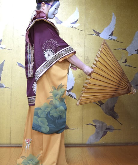 kki.2549　【KIMONO Custom】笑う福の神平安狩衣装束風ガウン。