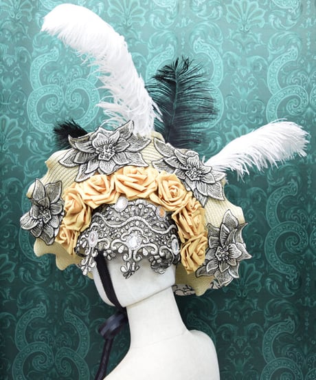 kki.2437　オーストリッチと薔薇のラウンドフリルストロードレスHAT。