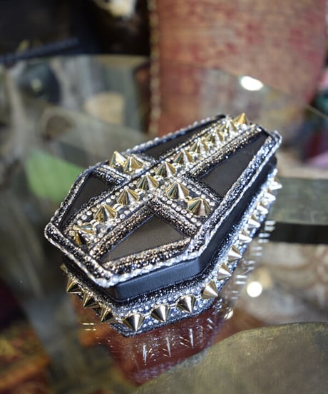 kki.2368　 Gothi Clip 棺BOX。＜ロックスタッズ＞