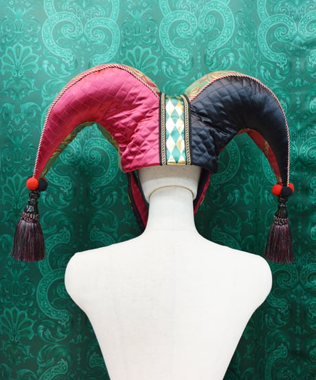 kki.2698　BLACK & WINE　道化師のジェスターHAT。