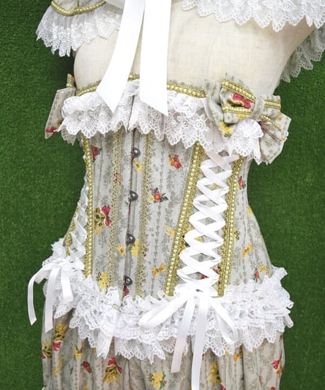 kki.2309　Pritty Cat Doll ボンネット、コルセット、ドロワーズ、フリルケープ、4点Set。