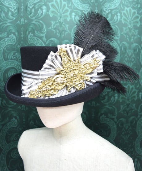 kki.2461　モノクロ世界に十字架をHAT。