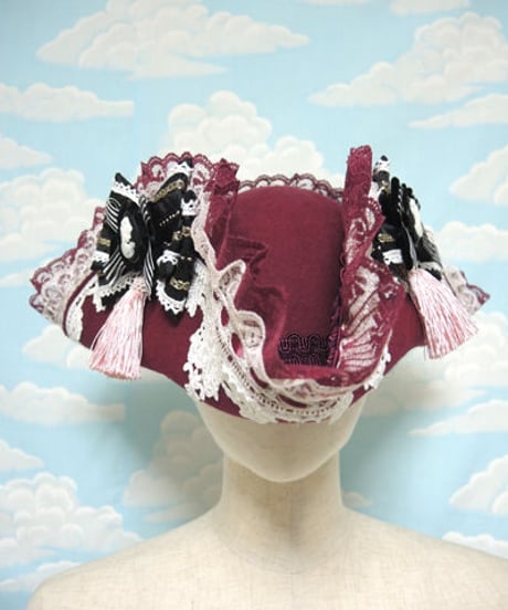 kki.1897　クラシカルカメオトライコーンHAT。