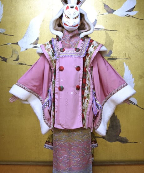 kki.2550　【KIMONO Custom】うさ耳ボアとレースバッスルピンクの羽織。
