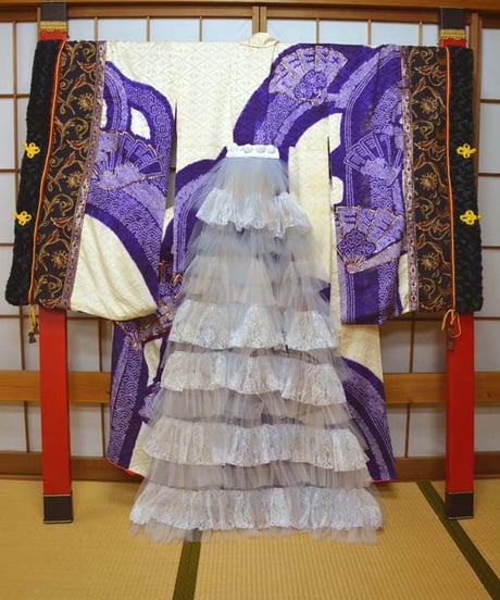 kki.2610　【KIMONO Custom】振袖のロング羽織りドレスとゴブランケープ。
