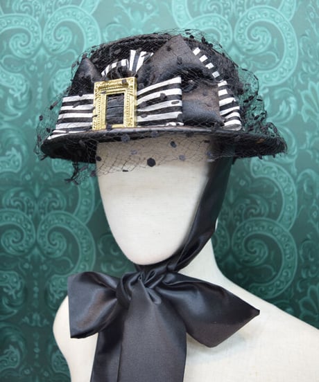 kki.2507　モノクロフレームベールドレスHAT。