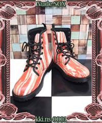 kki.ns-0001　MEAT BOOTS 　豚バラ 肉 8ホールブーツ。
