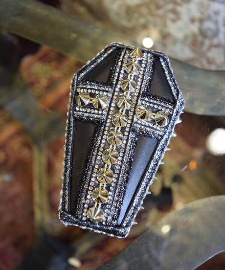 kki.2368　 Gothi Clip 棺BOX。＜ロックスタッズ＞