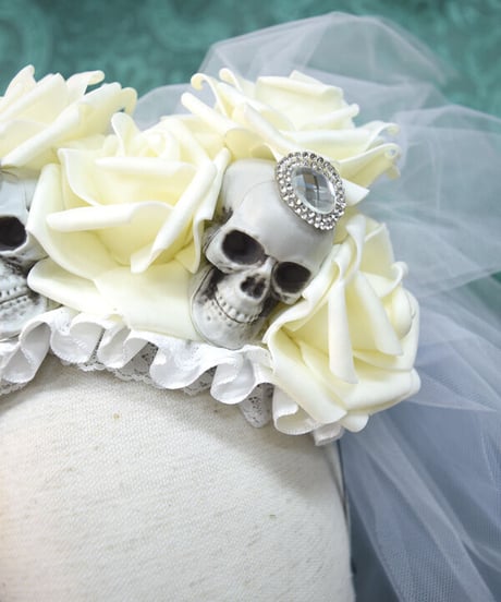 kki.2399　ハロウィンの花嫁チュールバッスル＆ベールカチューシャset。