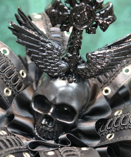 kki.2458　BLACK Skull 王冠シルクHAT。