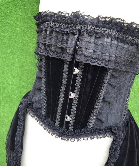 kki.2310　ブラックベルベットバッスルウエストコルセット。