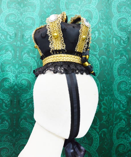 kki.2702　Black & Gold Star Mini Crown