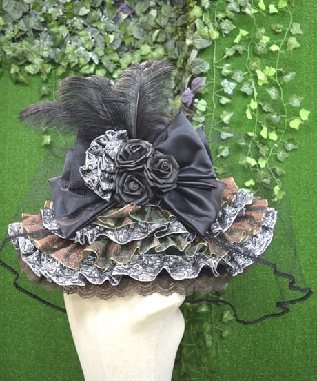 kki.2269　薔薇とオーストリッチのフリル広つばベールHAT。