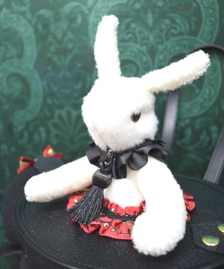 kki.2386　白うさぎのマジックシルクHATBAG。＜トランプ＞