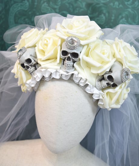 kki.2399　ハロウィンの花嫁チュールバッスル＆ベールカチューシャset。