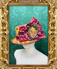 kki.2708　Deliciously baked cherry pie HAT。