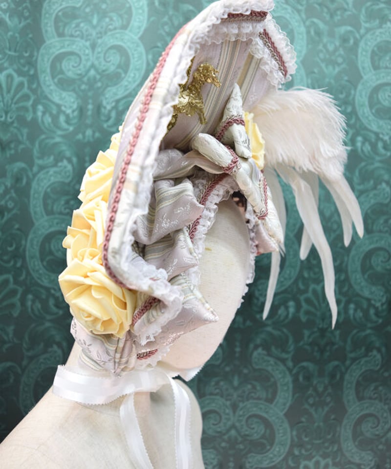 kki.2540 メリーゴーランドと薔薇のドレスボンネット。＜ピンク