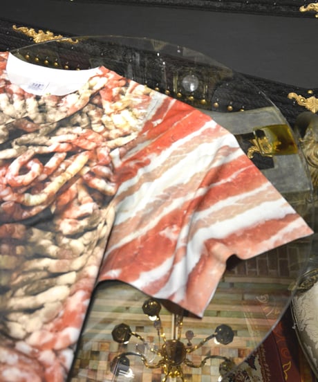 ki-DI.001　腐ったひき肉と豚バラのTシャツ。
