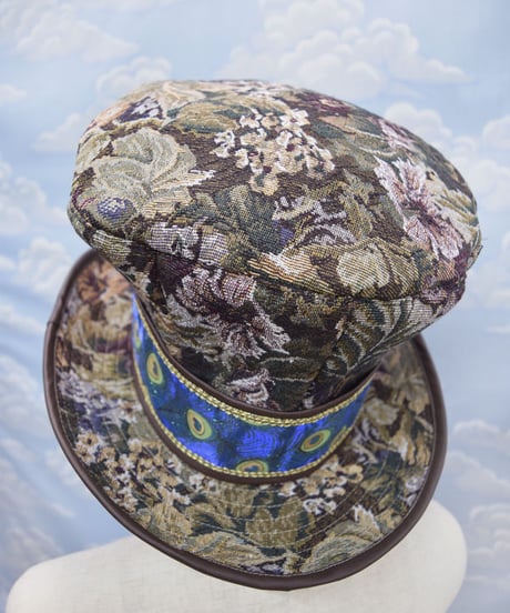 kki.2129　孔雀とゴブランのグラモフォンシルクHAT。