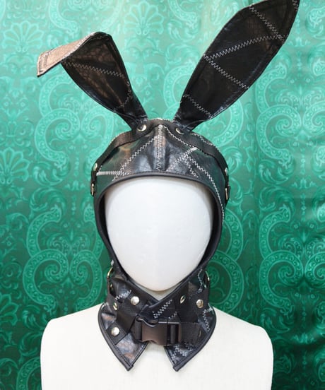 kki.2714　Wounded Rabbit　フード。