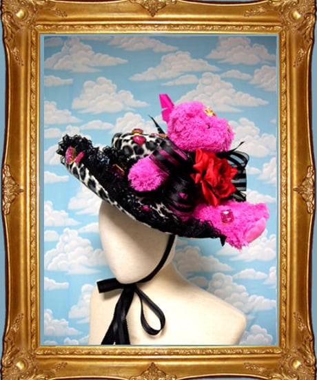 kki.1562　　パッションピンクdeプレゼントドレスHAT。