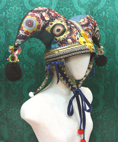 kki.2646　ゴブランとジャガードのヴィンテージCLOWNジェスターHAT。