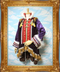 kki.1782　中国皇帝フリルガウン 。