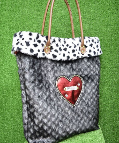 kki.2238　ハートの女王BIGファーBAG。