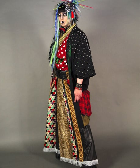 ki-LAD.0002　LAD/kikirara  psycho carnival。羽織袴着物Set