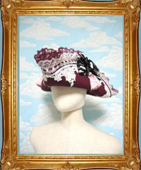 kki.1897　クラシカルカメオトライコーンHAT。