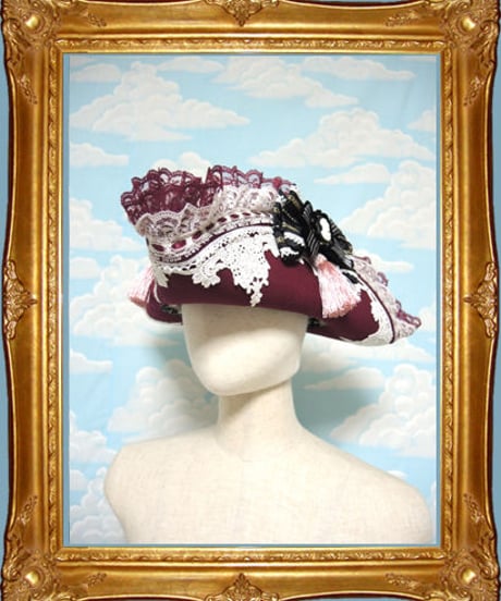 kki.1897　クラシカルカメオトライコーンHAT。