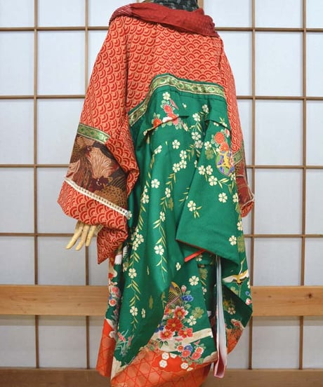 kki.2613　【KIMONO Custom】緑黄色着物羽織。
