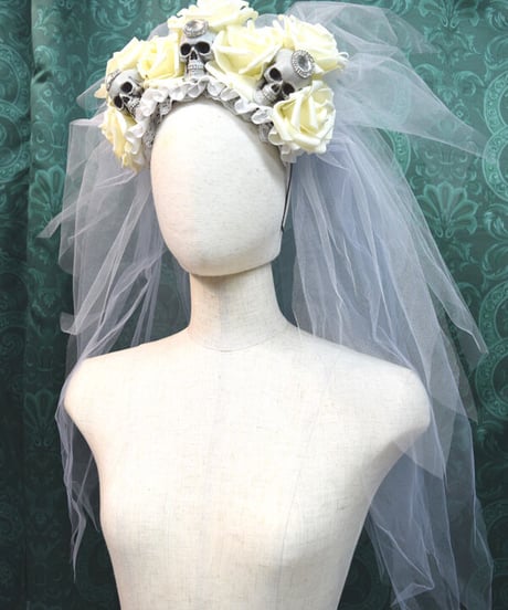 kki.2399　ハロウィンの花嫁チュールバッスル＆ベールカチューシャset。
