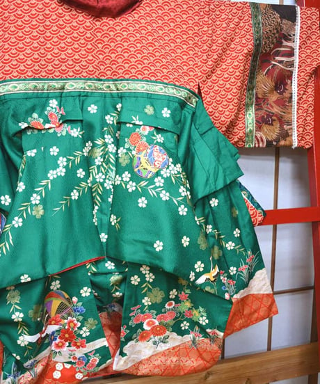 kki.2613　【KIMONO Custom】緑黄色着物羽織。