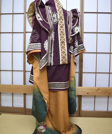 kki.2549　【KIMONO Custom】笑う福の神平安狩衣装束風ガウン。