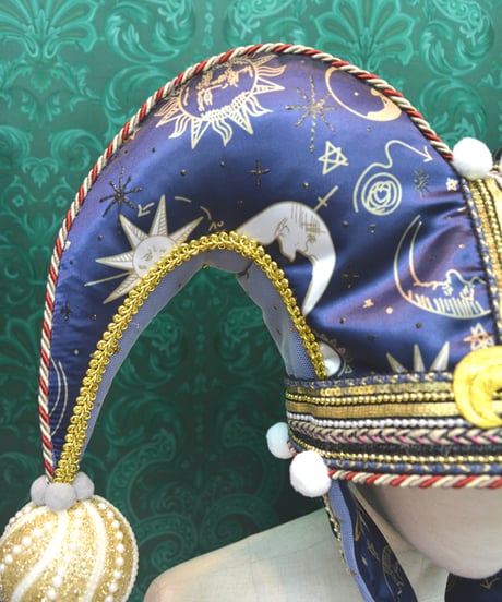 kki.2647　月と太陽の道化師ジェスターHAT。
