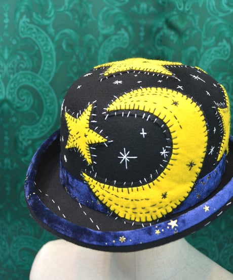 kki.2635　月と星の刺繍ボーラーHAT。
