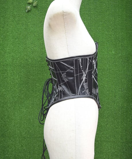 kki.2327　TSUGIHAGI Stitch ウエストコルセット。