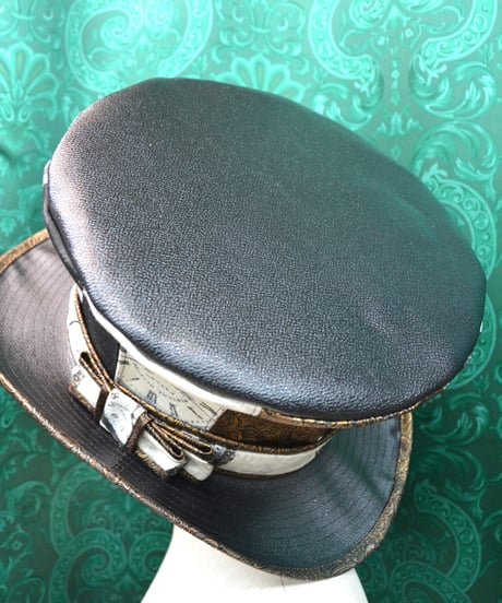 kki.2615　時を刻むグラモフォンシルクHAT。